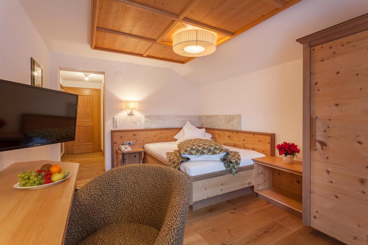 Hotel Olympia Ischgl Ngoại thất bức ảnh