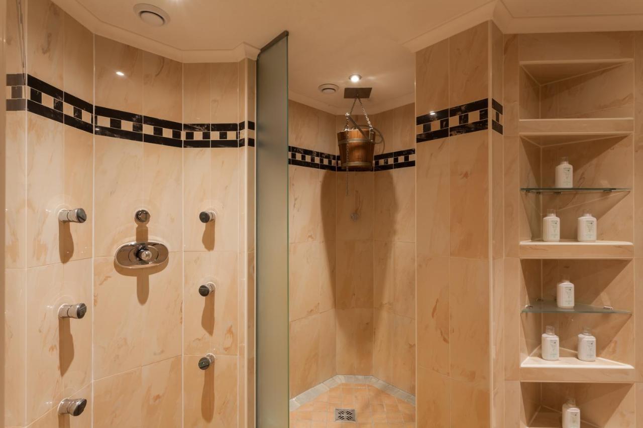Hotel Olympia Ischgl Ngoại thất bức ảnh