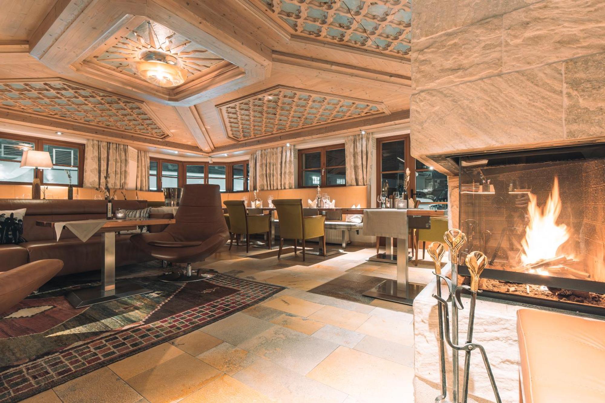 Hotel Olympia Ischgl Ngoại thất bức ảnh
