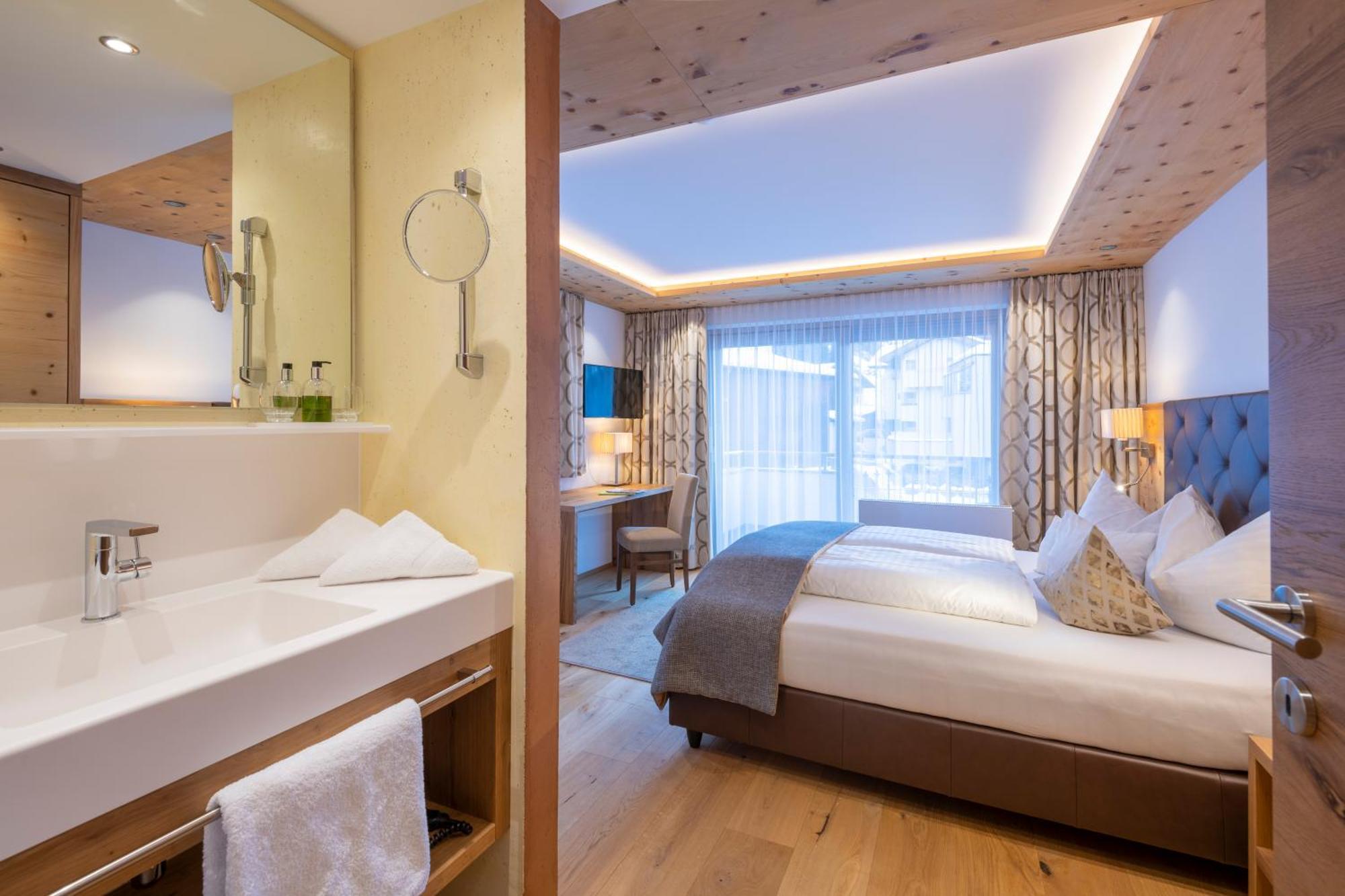 Hotel Olympia Ischgl Ngoại thất bức ảnh