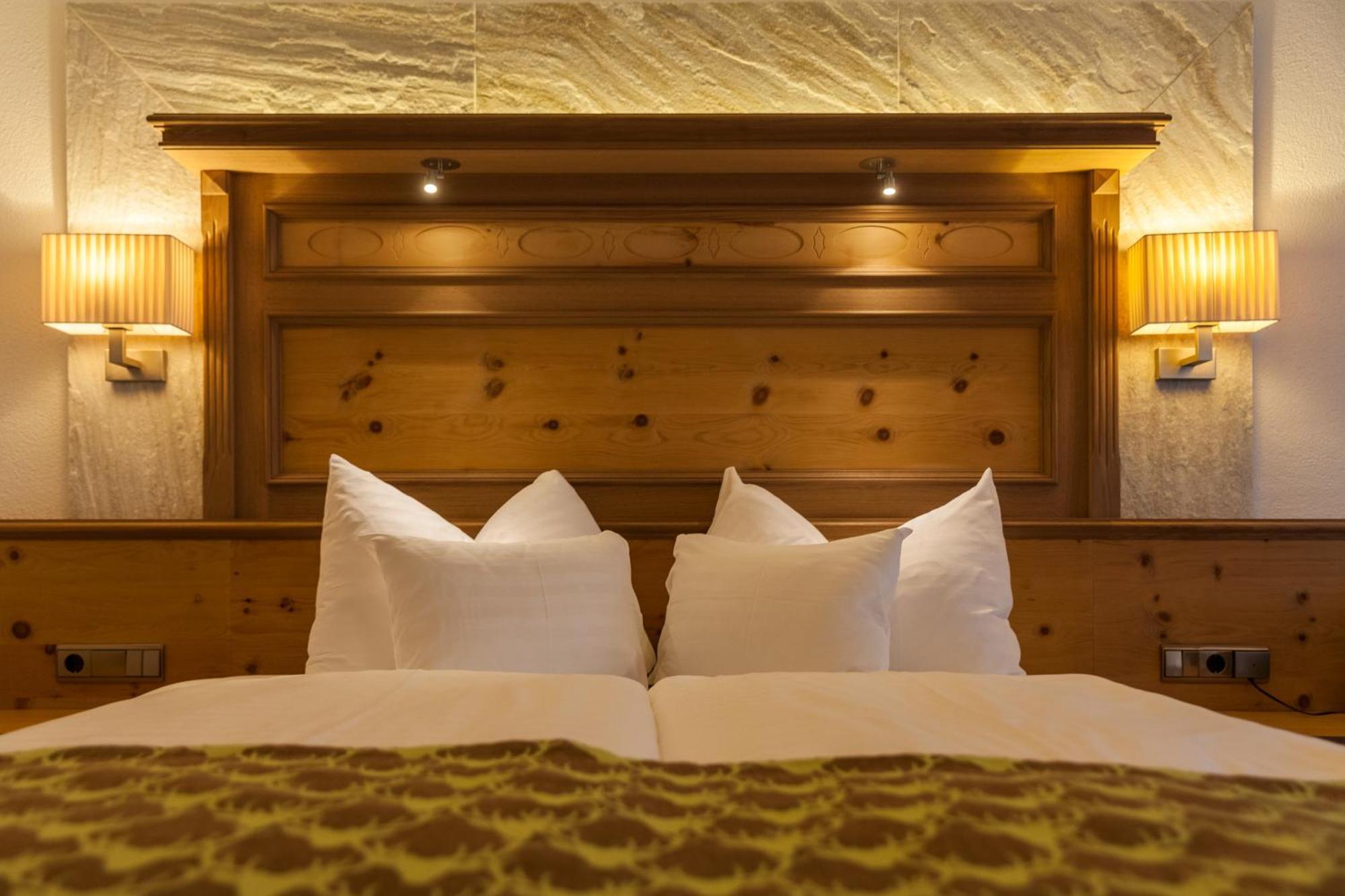 Hotel Olympia Ischgl Ngoại thất bức ảnh