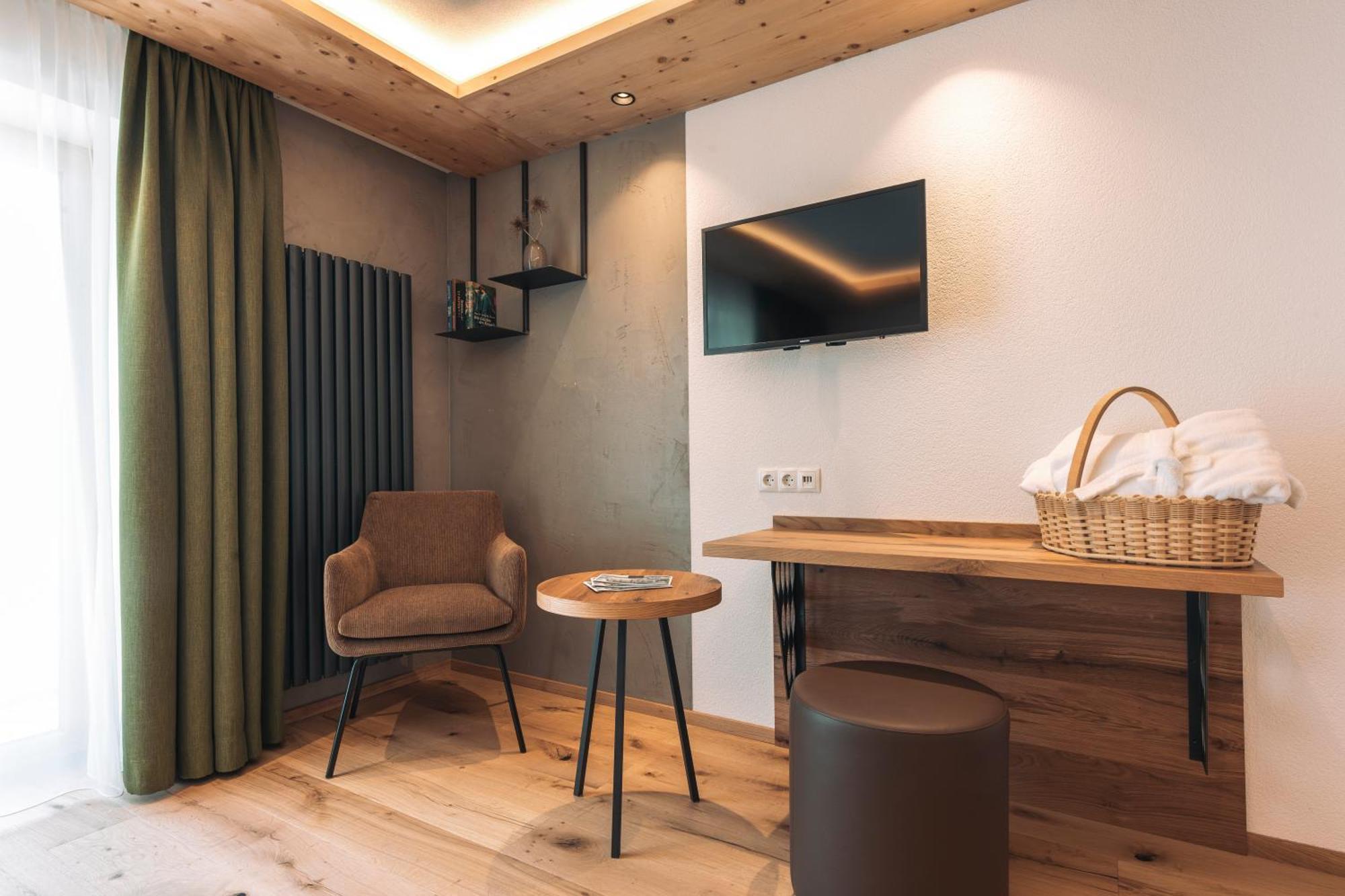 Hotel Olympia Ischgl Ngoại thất bức ảnh